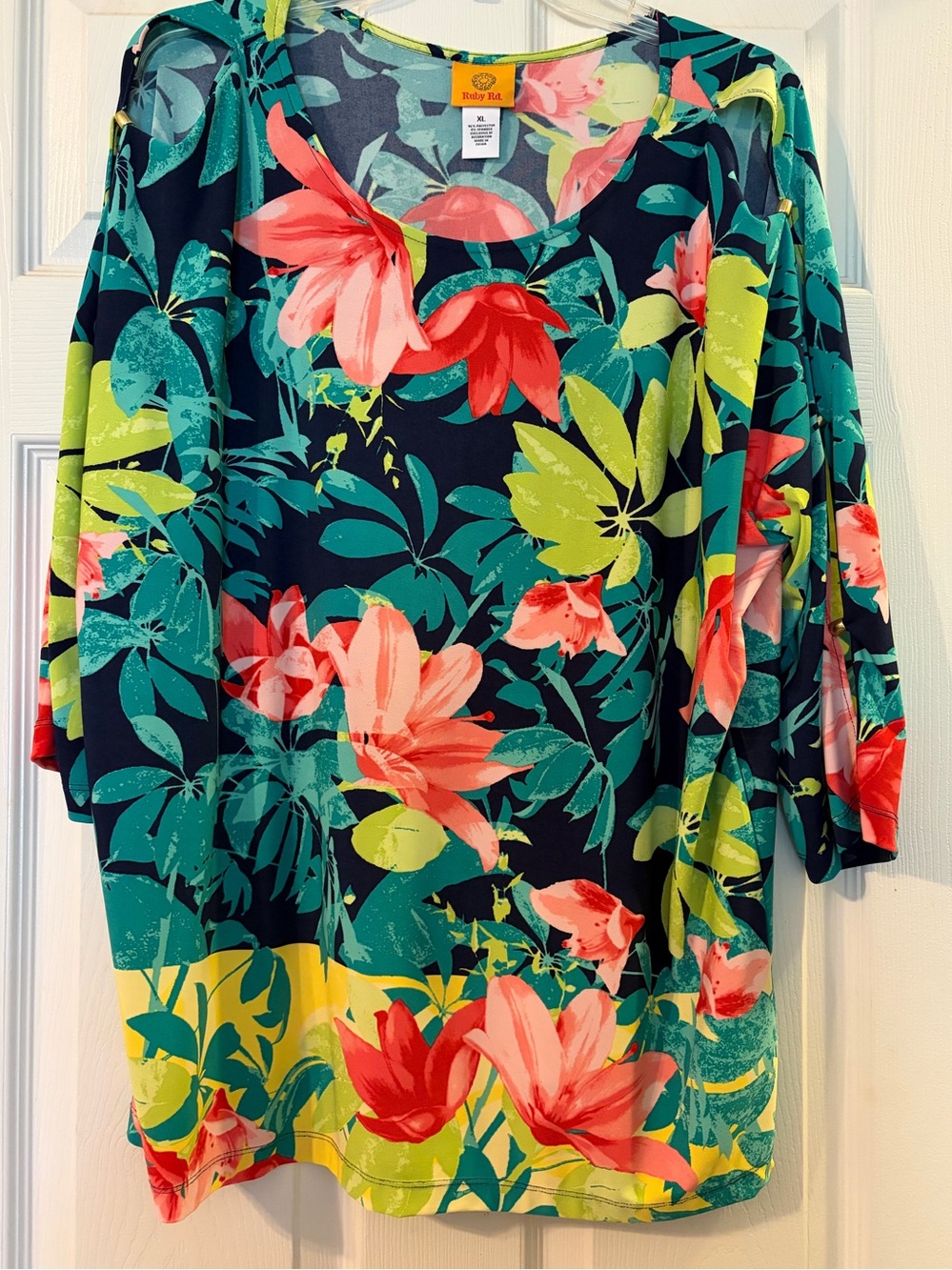 Ruby Rd Floral Scoop Neck Tunic